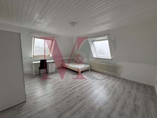 Foto - Wohnung zum Mieten in Wilhelmshaven 395,00 € 15 m²