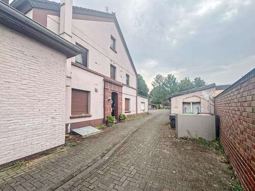 Foto - Haus zum Kaufen in Viersen 149.000,00 € 356 m²