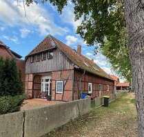 Haus zum Kaufen in Burgdorf 340.000,00 € 210 m²