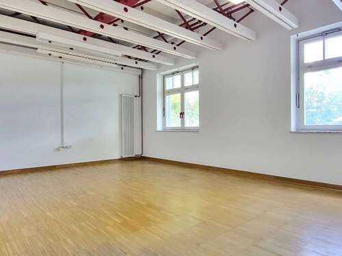 Foto - Büro in Regensburg 1.170,00 € 137 m²