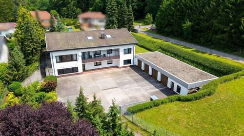 Foto - Haus zum Kaufen in Enkenbach-Alsenborn 690.000,00 € 409.44 m²
