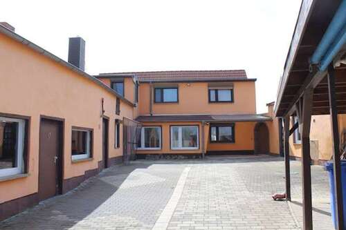 Foto - Haus zum Kaufen in Pegau OT Eisdorf 249.000,00 € 154.49 m²
