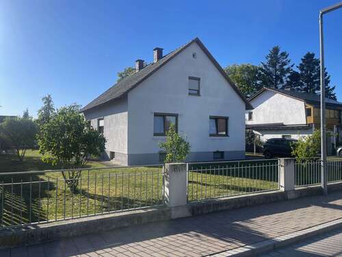 Foto - Haus zum Kaufen in Garching an der Alz 469.000,00 € 82 m²