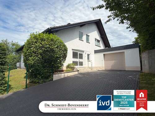Foto - Haus zum Kaufen in Altenkirchen 343.000,00 € 204 m²