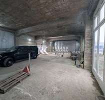 Halle in Hannover 1.800,00 € 170 m²