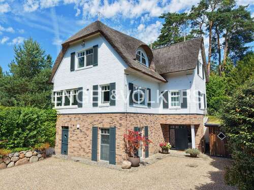 Foto - Haus zum Kaufen in Buchholz in der Nordheide 1.450.000,00 € 250 m²
