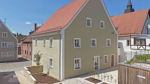 Foto - Haus zum Kaufen in Berching 675.000,00 € 293 m²