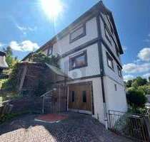 Haus zum Kaufen in Zella-Mehlis 179.000,00 € 260 m²