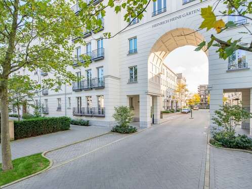 Foto - Wohnung zum Kaufen in Düsseldorf 1.450.000,00 € 197 m²