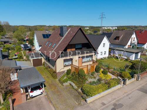 Foto - Haus zum Kaufen in Geesthacht 359.000,00 € 118 m²