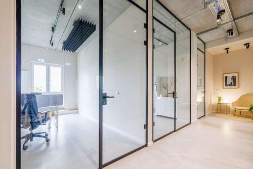 Foto - Büro in Duisburg 349,00 € 4 m² - 349,00&nbsp;EUR Kaltmiete, ca.&nbsp; 4,00&nbsp;m&sup2;