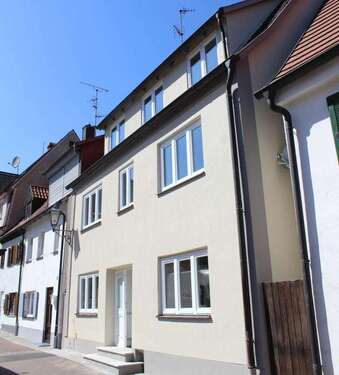 Foto - Haus zum Kaufen in Dillingen a.d.Donau 525.000,00 € 203.6 m²