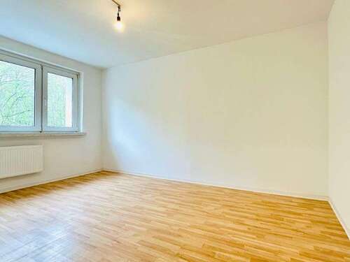 Foto - Wohnung zum Mieten in Freital 278,51 € 41.26 m²