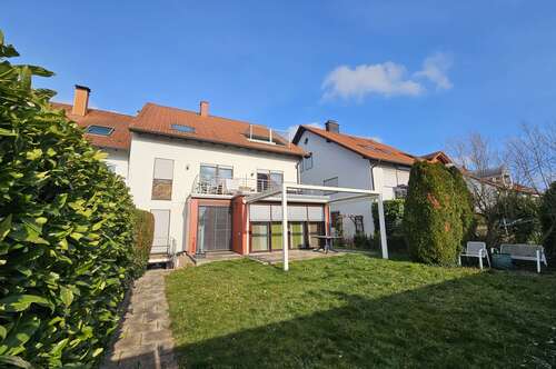 Foto - Haus zum Kaufen in Rheinstetten 720.000,00 € 302 m²