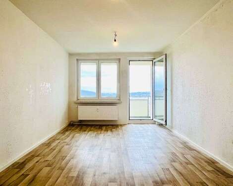 Foto - Wohnung zum Mieten in Freital 318,11 € 48.94 m²