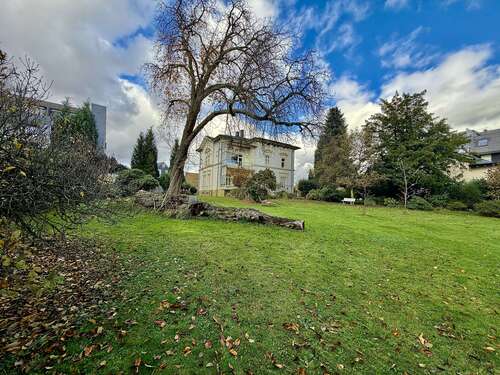 Foto - Haus zum Kaufen in Wermelskirchen 980.000,00 € 427 m²