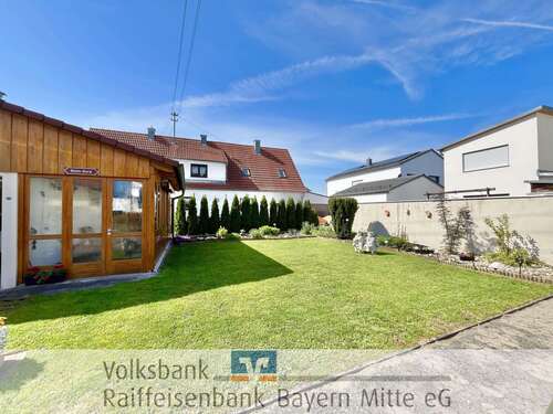Foto - Haus zum Kaufen in Baar-Ebenhausen 740.000,00 € 182.44 m²