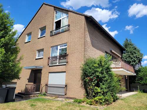 Foto - Haus zum Kaufen in Köln-Rodenkirchen Meschenich 875.000,00 € 366.19 m²