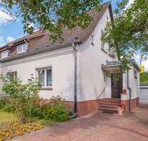 Haus zum Kaufen in Berlin-Lichtenberg 495.000,00 € 112 m²
