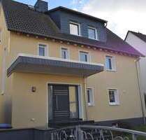 Haus zum Mieten in Dreieich Dreieichenhain 3.400,00 € 205 m² - Dreieich / Dreieichenhain