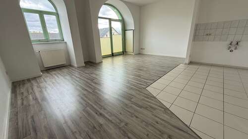 Foto - Wohnung zum Mieten in Chemnitz 525,00 € 77.3 m²