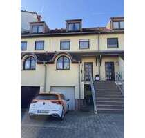 Haus zum Kaufen in Nidderau-Heldenbergen 365.900,00 € 118.77 m²