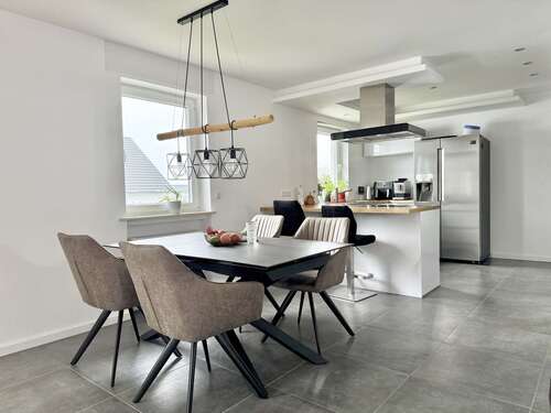 Foto - Haus zum Kaufen in Florstadt 549.000,00 € 190 m²