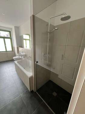 Foto - Wohnung zum Mieten in Chemnitz 599,00 € 97.4 m²