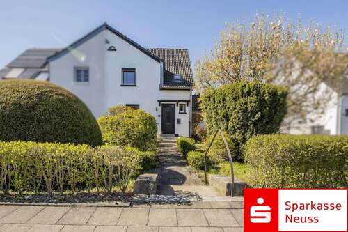 Foto - Haus zum Kaufen in Neuss 349.000,00 € 115 m²