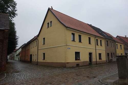 Foto - Haus zum Kaufen in Mühlberg 35.000,00 € 252 m²