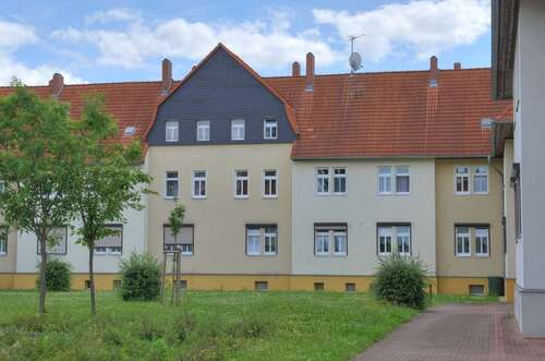 Foto - Wohnung zum Mieten in Halle 398,00 € 53.09 m²