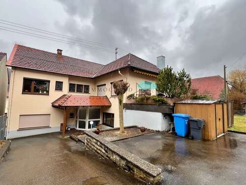 Foto - Haus zum Kaufen in Burladingen 299.000,00 € 150 m²