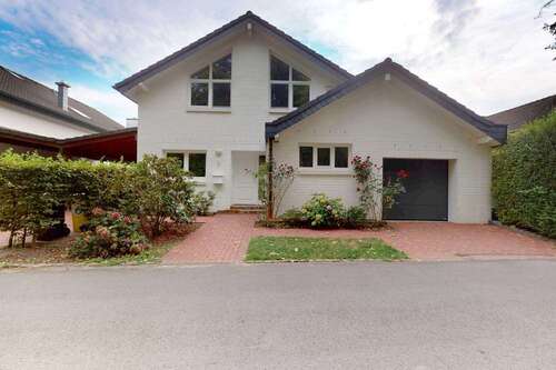 Foto - Haus zum Mieten in Düsseldorf 4.925,00 € 200 m²