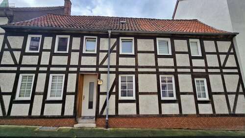 Foto - Haus zum Kaufen in Helmstedt 99.000,00 € 160 m²