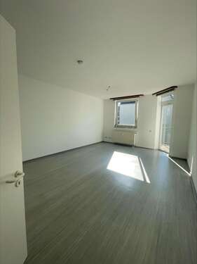 Foto - Wohnung zum Mieten in Wuppertal 321,60 € 66.1 m²