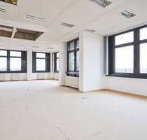 Büro in Neuss 3.900,00 € 602 m²