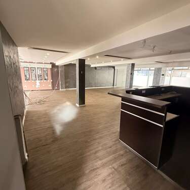 Foto - Einzelhandel in Hamburg 2.974,58 € 184 m²