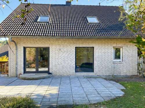 Foto - Haus zum Kaufen in Lennestadt Grevenbrück 499.000,00 € 209.02 m²