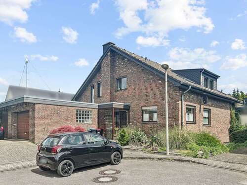 Foto - Haus zum Kaufen in Aachen 649.000,00 € 170.7 m²