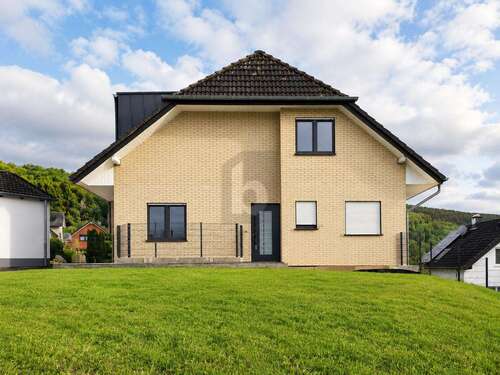 Foto - Haus zum Kaufen in Schöndorf 775.000,00 € 171 m²
