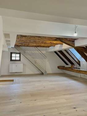 Foto - Wohnung zum Mieten in Regensburg 1.650,00 € 110 m²