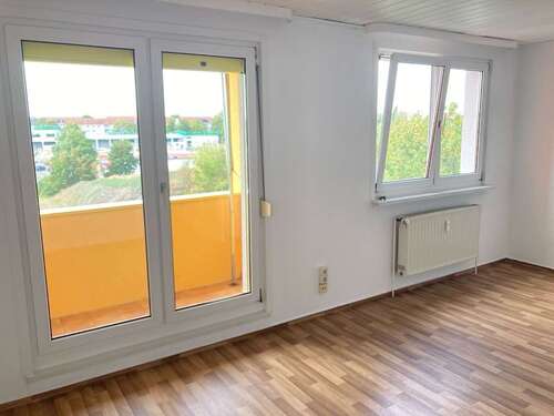 Foto - Wohnung zum Mieten in Bitterfeld-Wolfen 325,00 € 57 m²