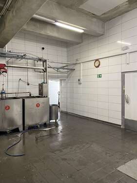 Foto - Halle in Oberhausen 2.450,00 € 308 m²