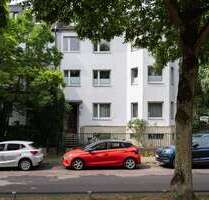 Haus zum Kaufen in Düsseldorf 1.540.000,00 € 551 m²