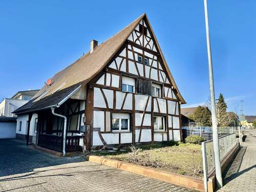 Foto - Haus zum Kaufen in Weisweil 255.000,00 € 200 m²