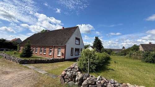 Foto - Haus zum Kaufen in Tramm 249.000,00 € 249.63 m²