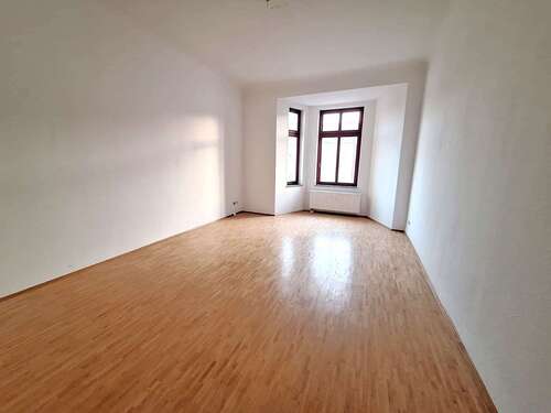 Foto - Wohnung zum Mieten in Magdeburg 476,00 € 70 m²