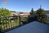 Wohnung zum Mieten in Glauchau 1.100,00 € 146.3 m²