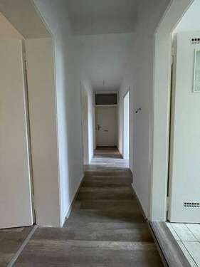 Foto - Wohnung zum Mieten in Wilhelmshaven 429,00 € 65 m²