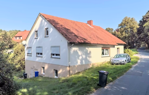 Foto - Haus zum Kaufen in Porta Westfalica 50.000,00 € 142 m²